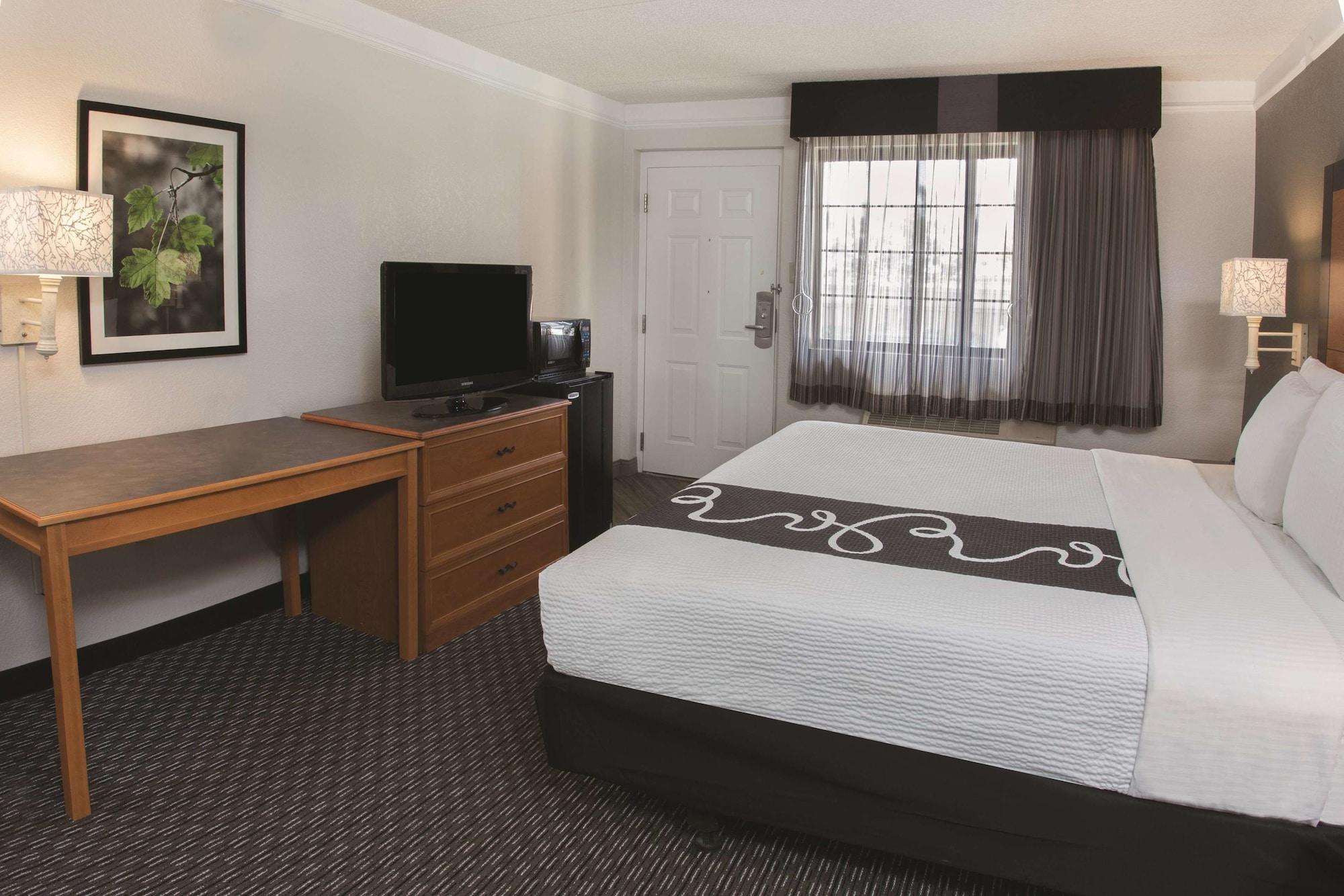 Hotel La Quinta By Wyndham 3*