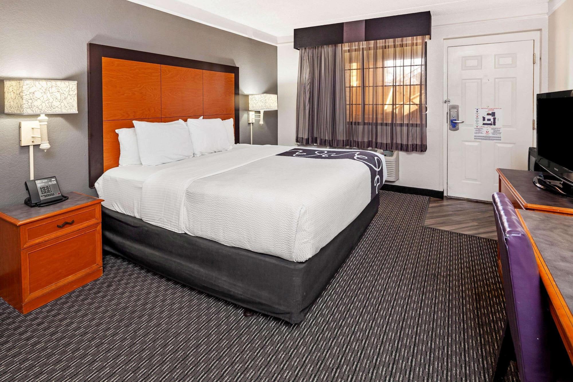 La Quinta By Wyndham Hotel Ventura
