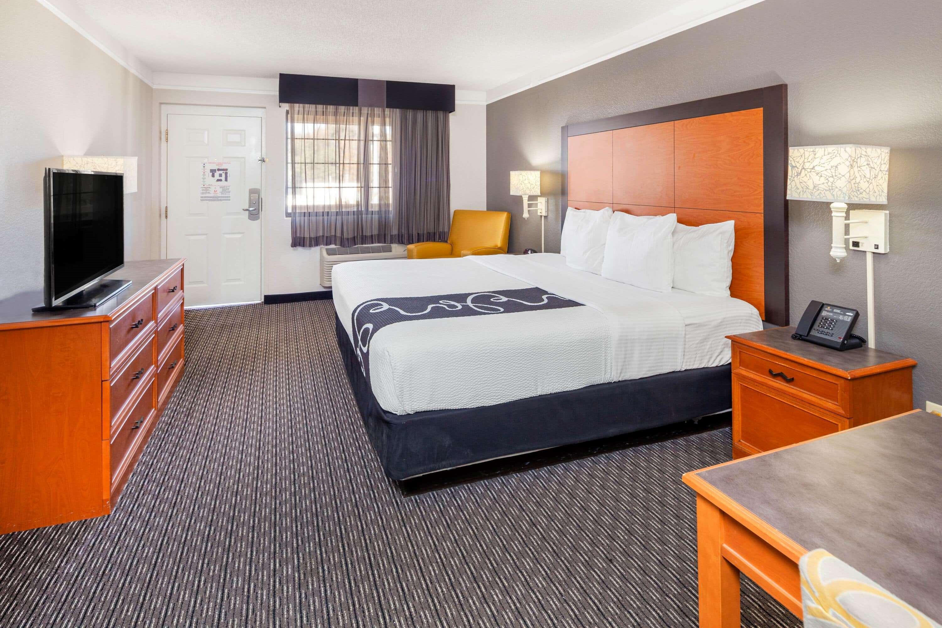 La Quinta By Wyndham Hotel