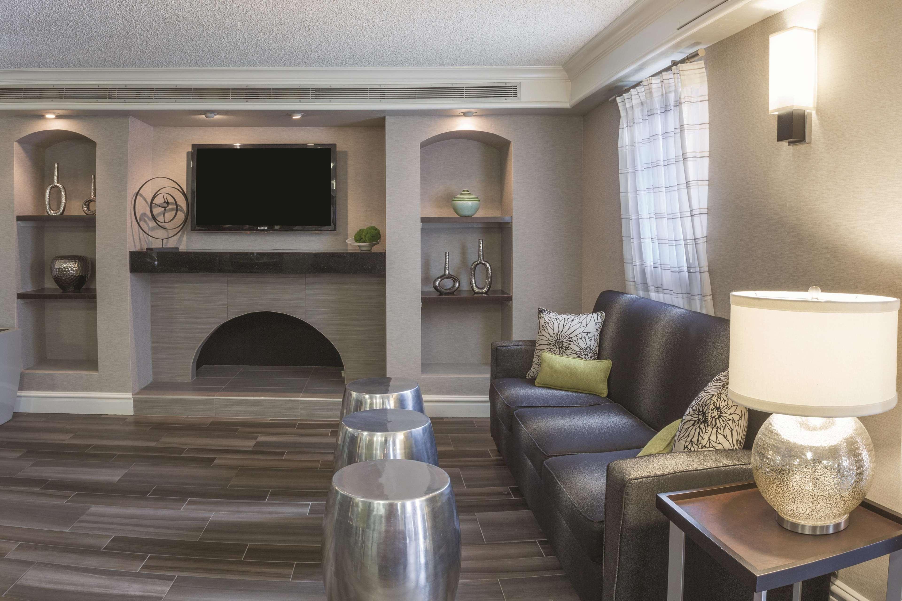 La Quinta By Wyndham 3* Ventura