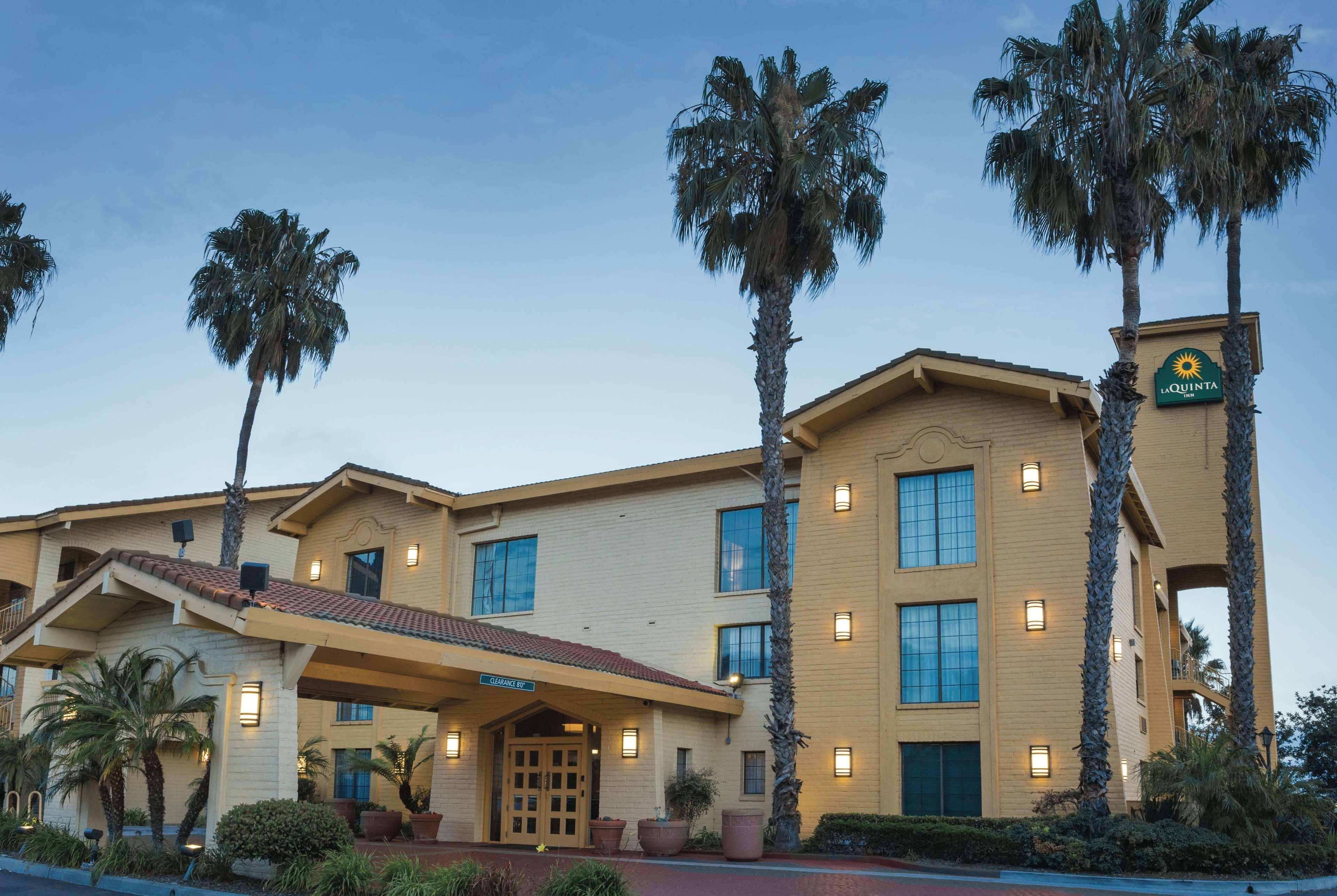 Hotel La Quinta By Wyndham 3*